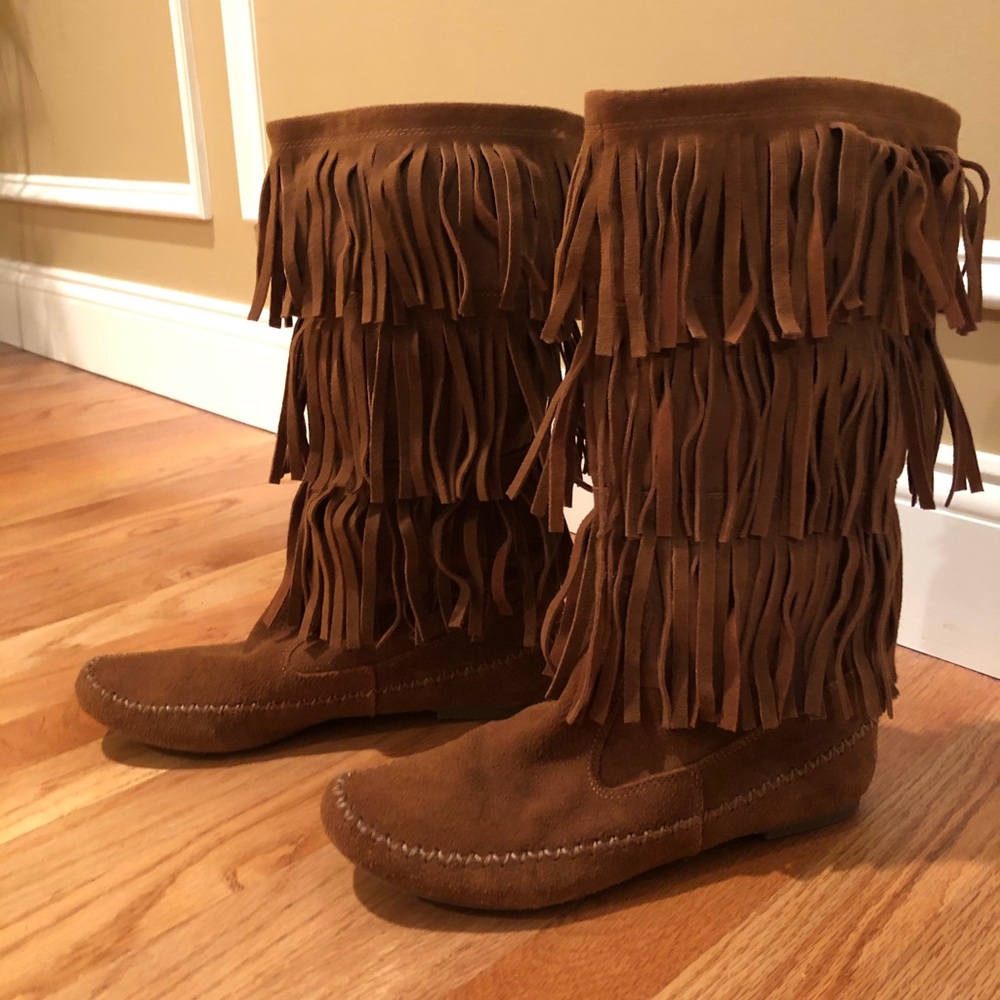 Lauren Conrad fringe boots size 9